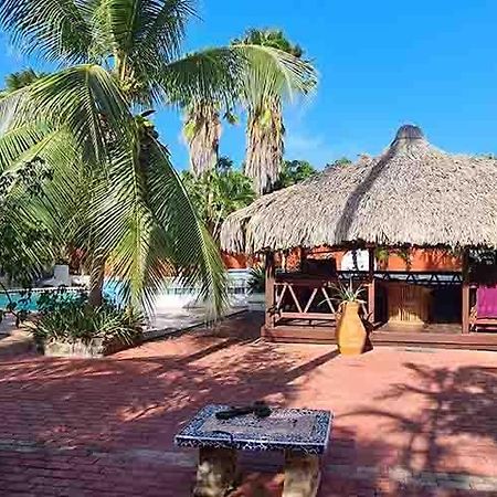 Woodstock Palmresort Curacao Willemstad Exterior foto